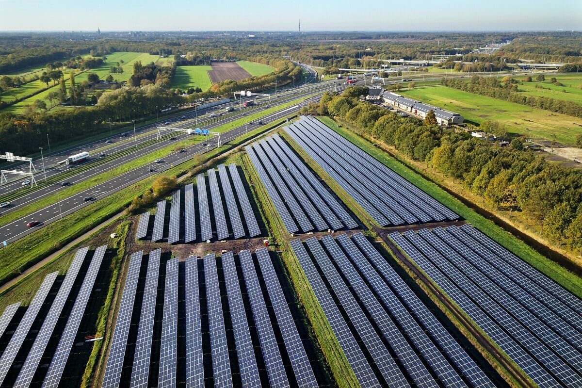 Zonnepark bij een woningbouwproject in Geldrop-Mierlo