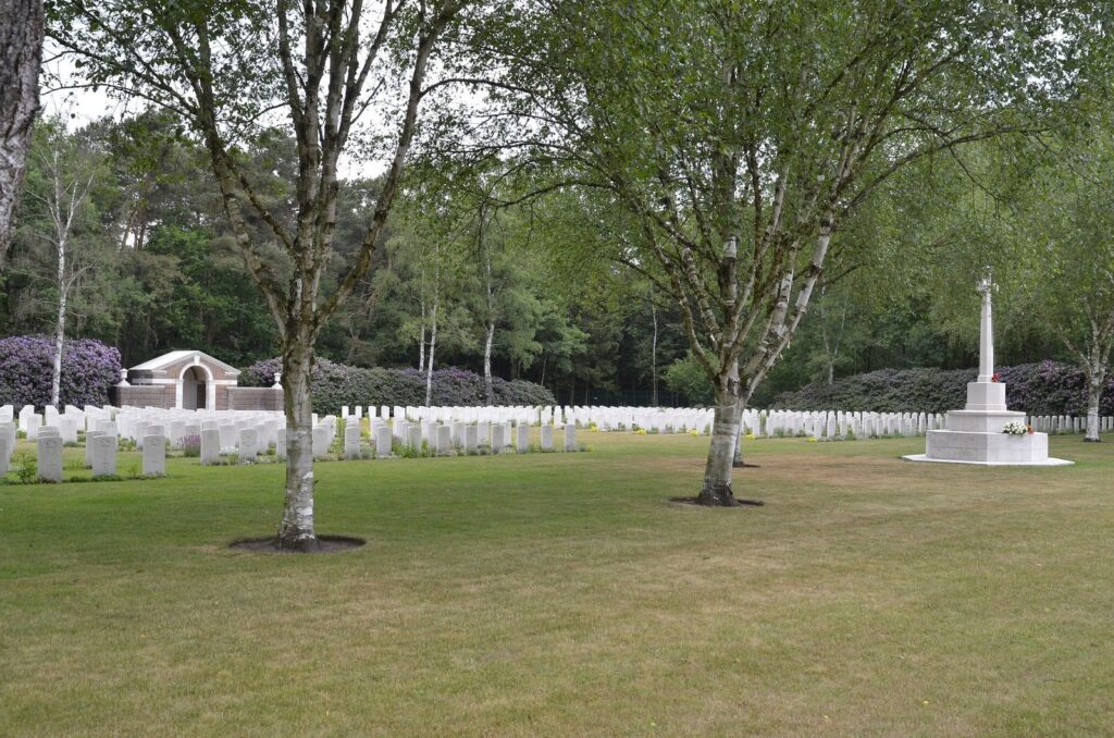 Mierlo War Cemetery – overzicht